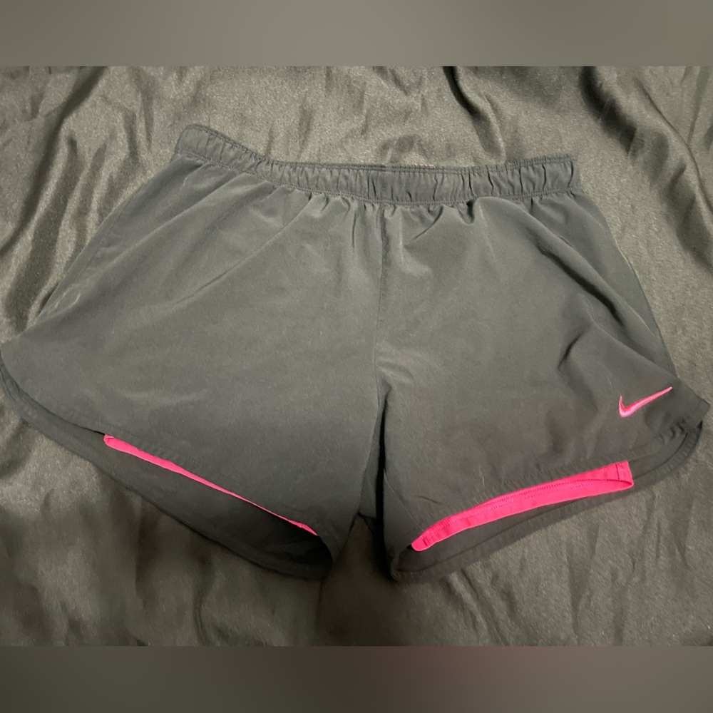 Women’s Nike Dri-Fit Athletic Shorts-Medium